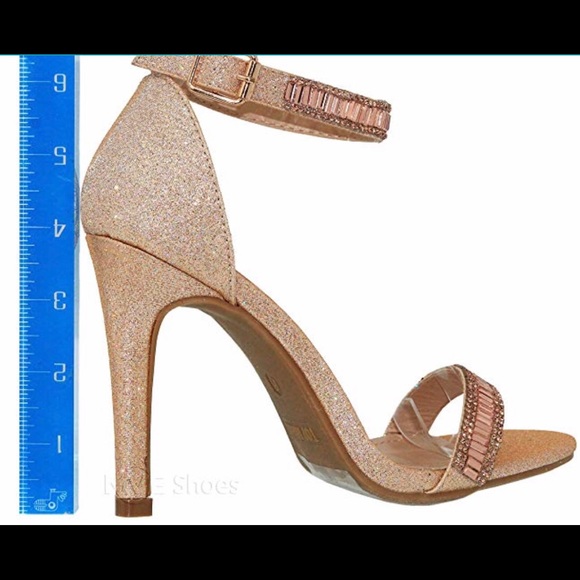 𝑇𝑜𝑝 𝑀𝑜𝑑𝑎 𝐹𝑜𝑟𝑚𝑎𝑙 𝐻𝑒𝑒𝑙𝑠 - Picture 7 of 8